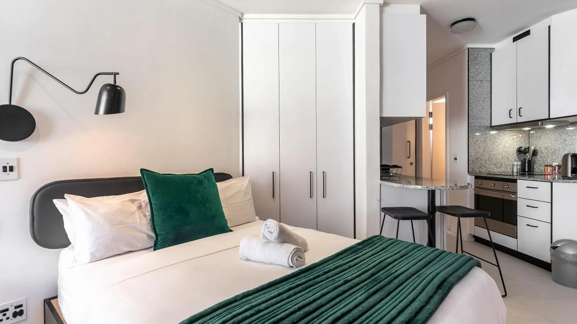 Flamingo 307 - Studio In Sea Point Central Cape Town 0*,